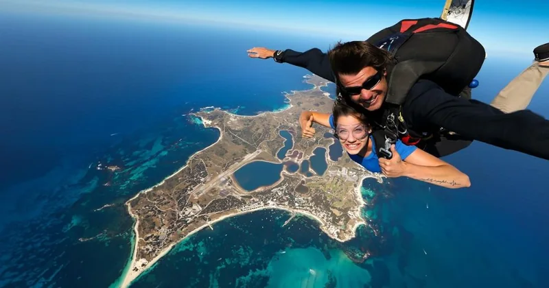 Lancio in tandem con paracadute su Rottnest Island
